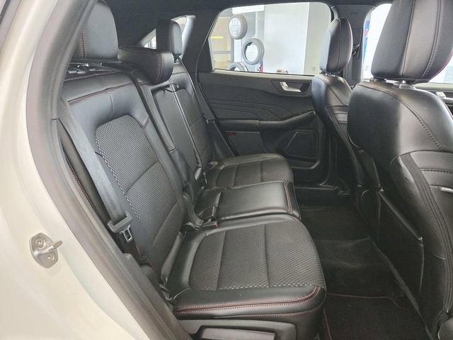 Used 2023 Ford Escape ST-Line w/ Tech Pack #1 image 11