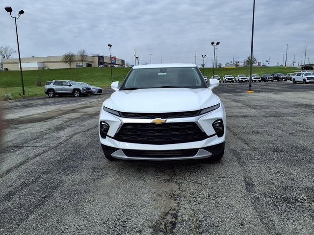 Used 2025 Chevrolet Blazer LT AWD/4WD image 39