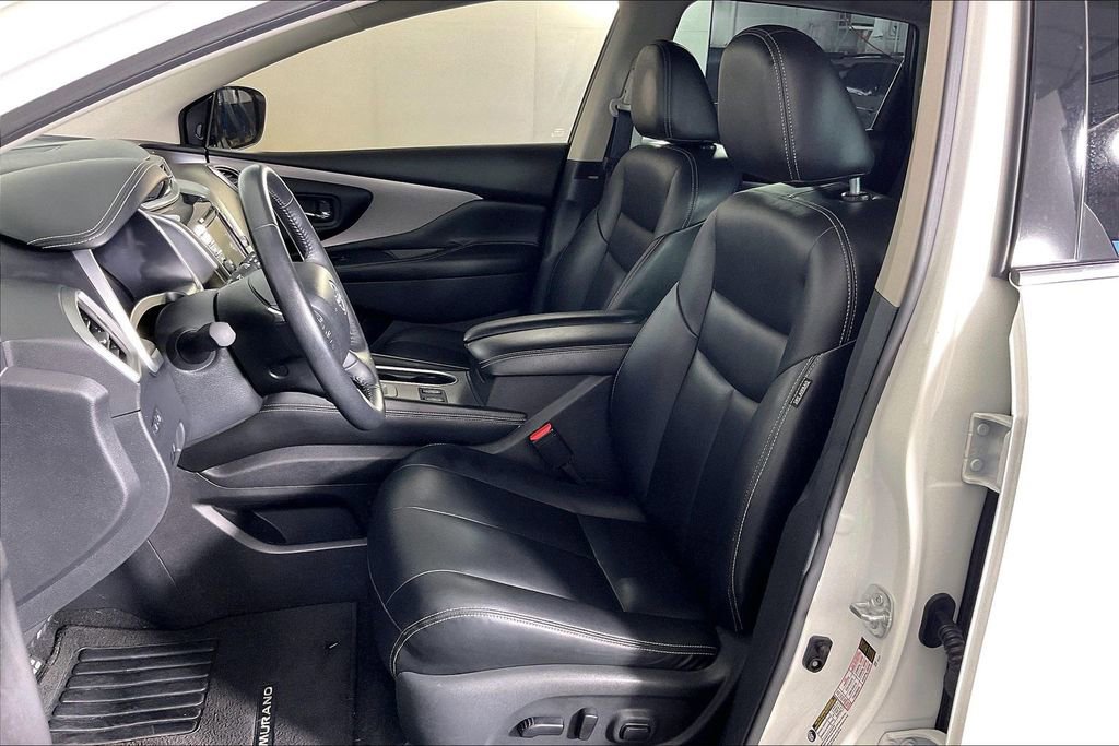 Used 2023 Nissan Murano SV AWD/4WD image 34