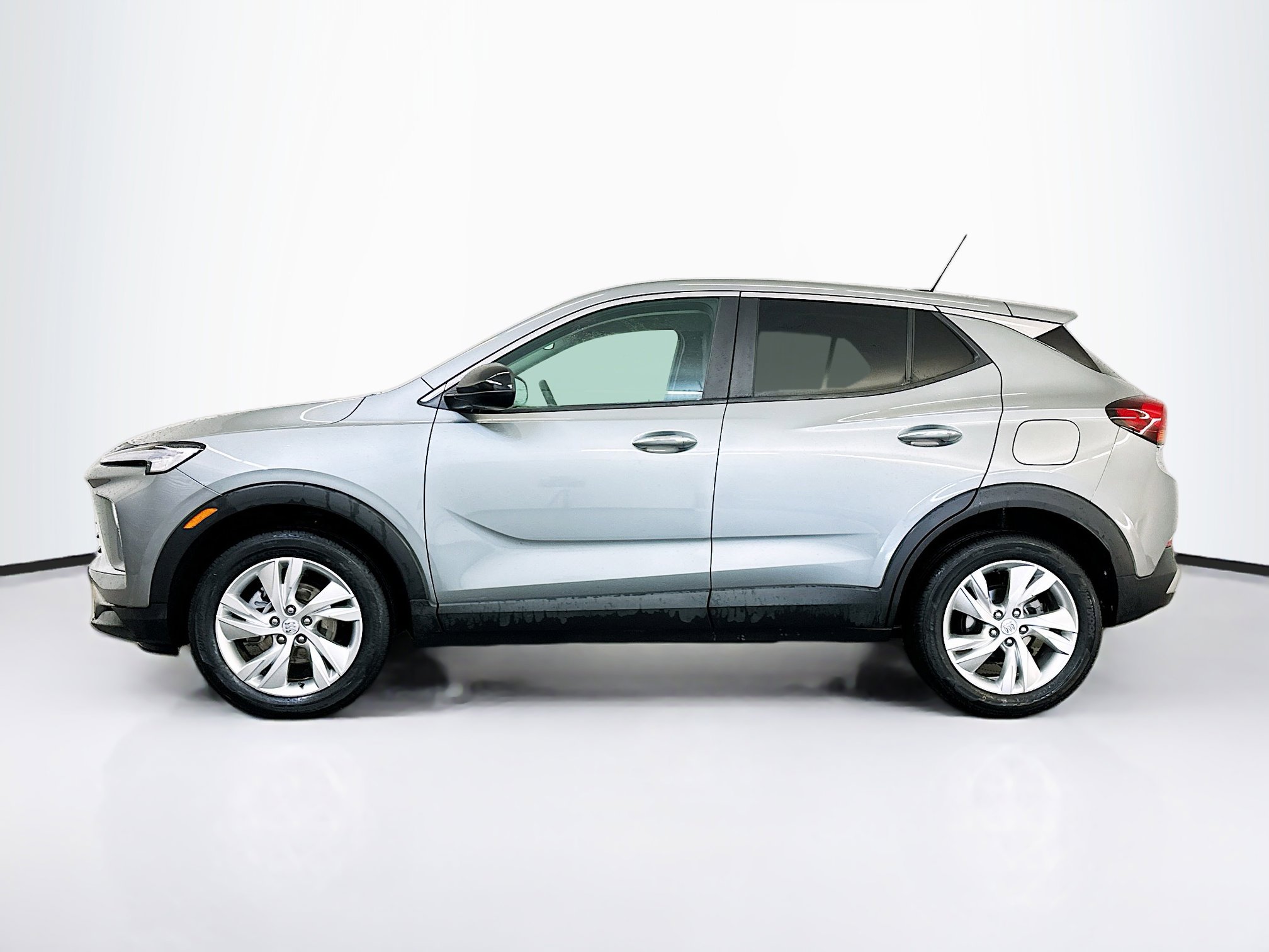 Used 2025 Buick Encore GX Preferred image 4