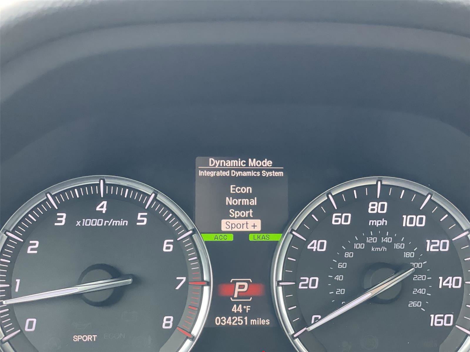 Certified 2018 Acura TLX V6 SH-AWD w/ Technology Pkg image 32