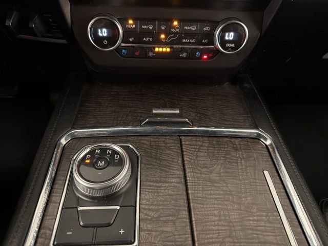 Used 2018 Ford Expedition Limited w/ Equipment Group 301A image 27