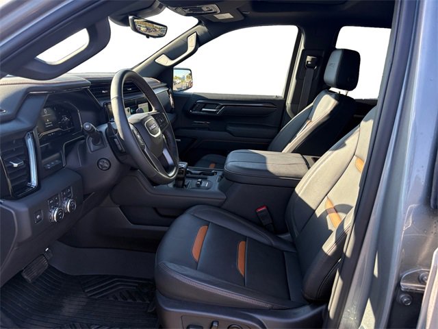 Used 2025 GMC Sierra 1500 AT4 w/ AT4 Premium Package image 9