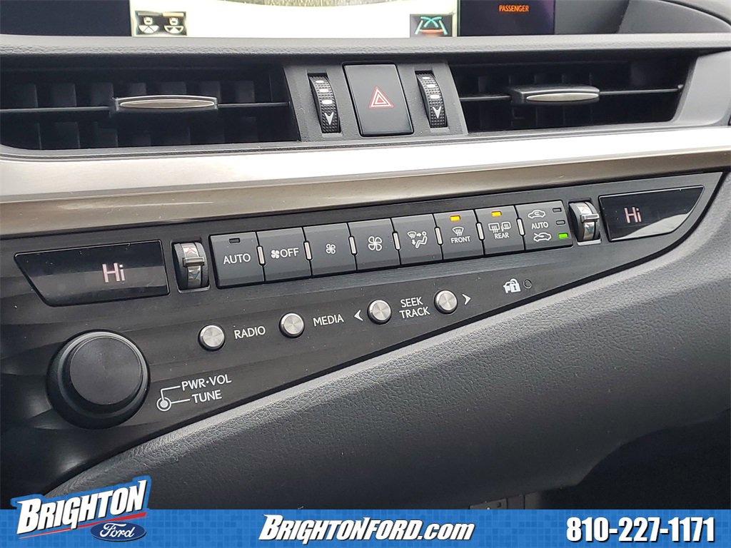 Used 2019 Lexus ES 350 Luxury image 25