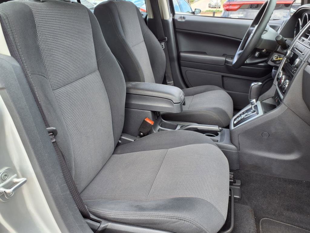 Used 2011 Dodge Caliber Mainstreet image 16