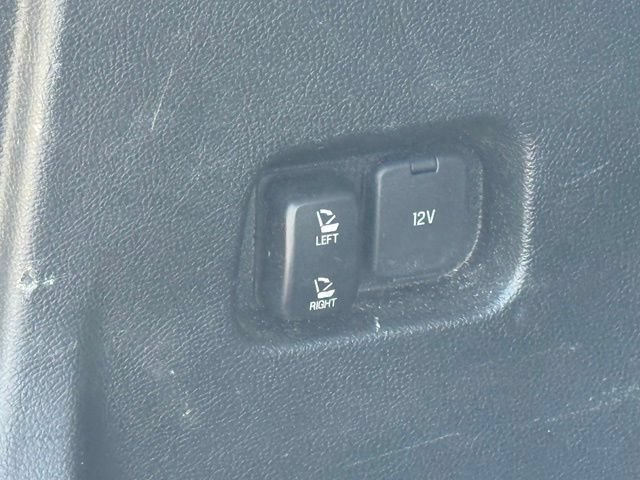 Used 2022 Ford Edge Titanium AWD/4WD image 11