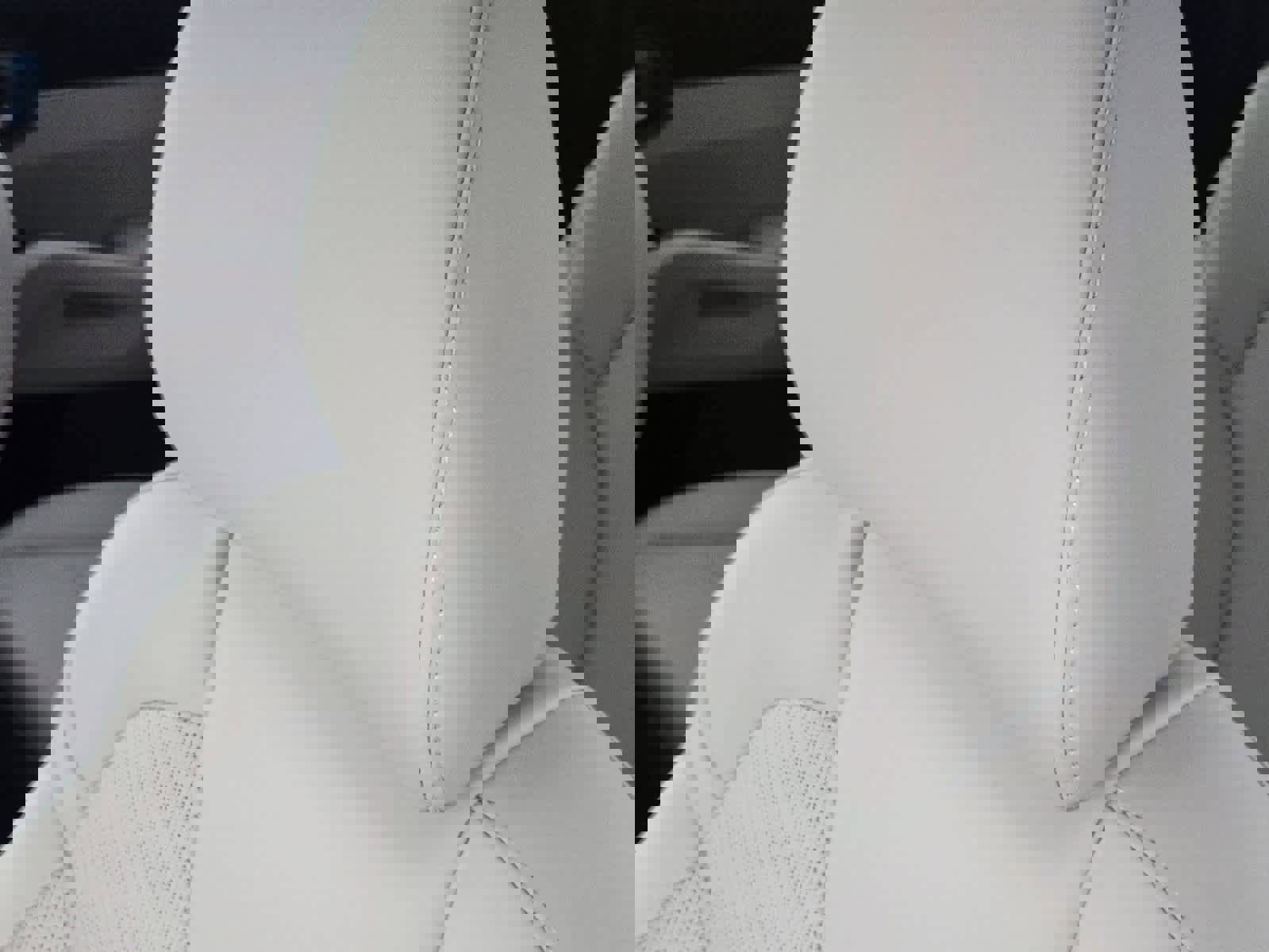 New 2025 Kia Sorento X-Line EX image 12