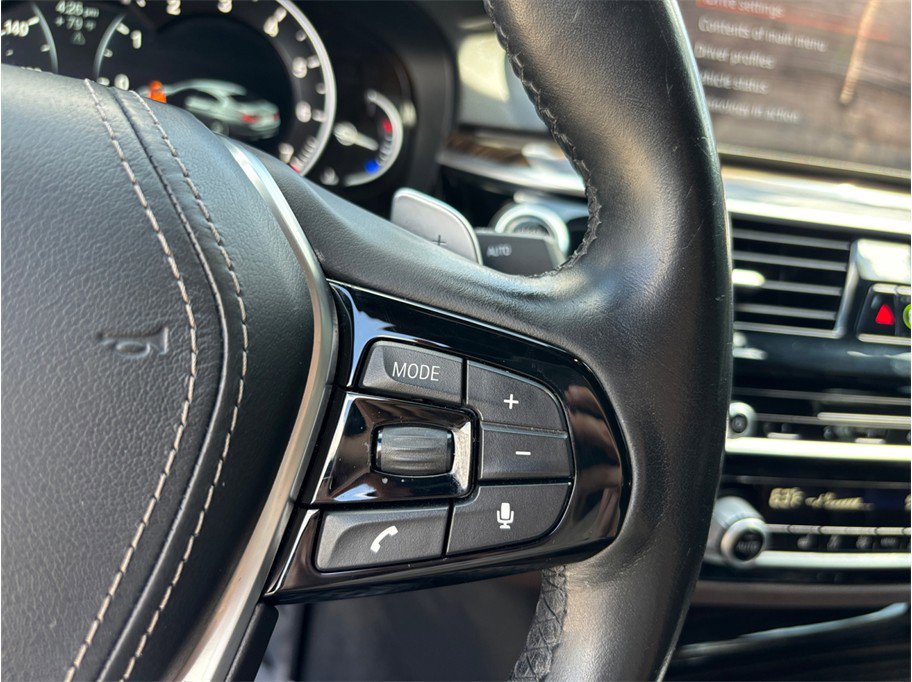 Used 2018 BMW 540i RWD image 31