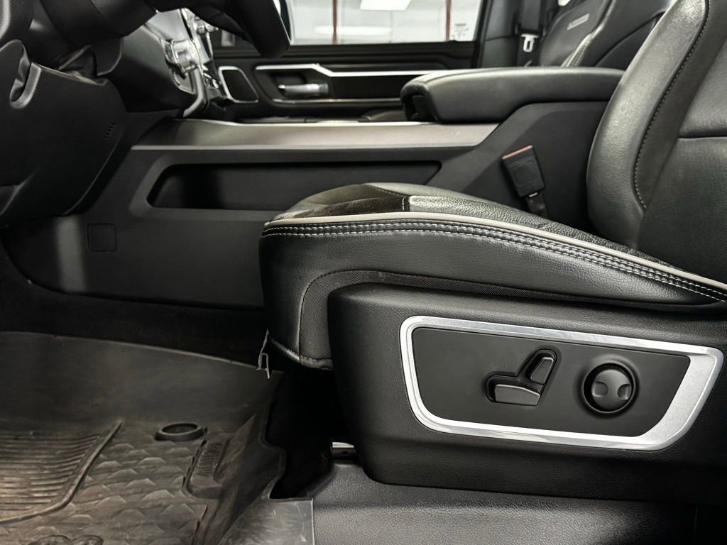 Certified 2024 RAM 1500 Laramie AWD/4WD image 15