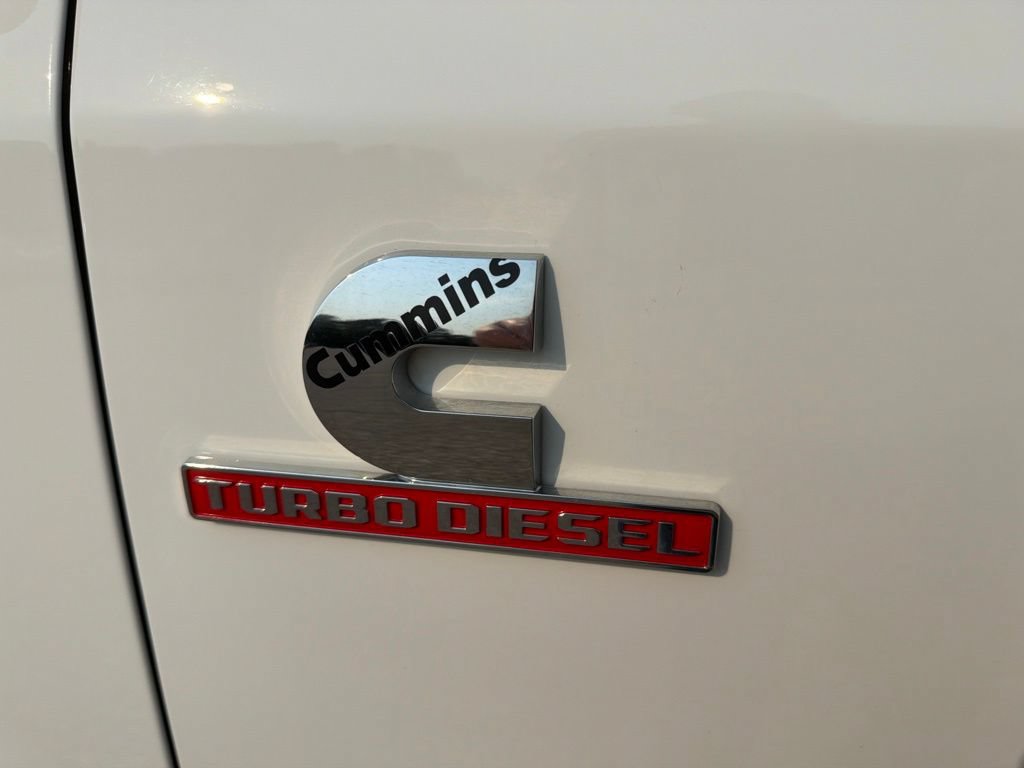 Used 2026 RAM 3500 Laramie AWD/4WD image 31