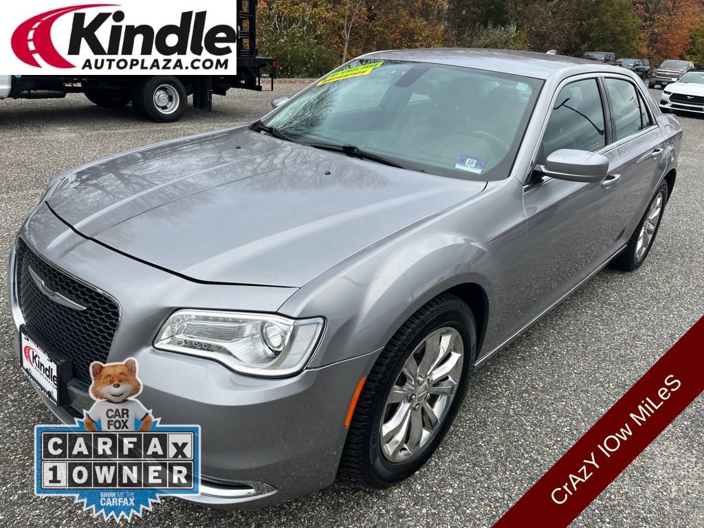 Used 2016 Chrysler 300 Limited w/ Driver Convenience Group