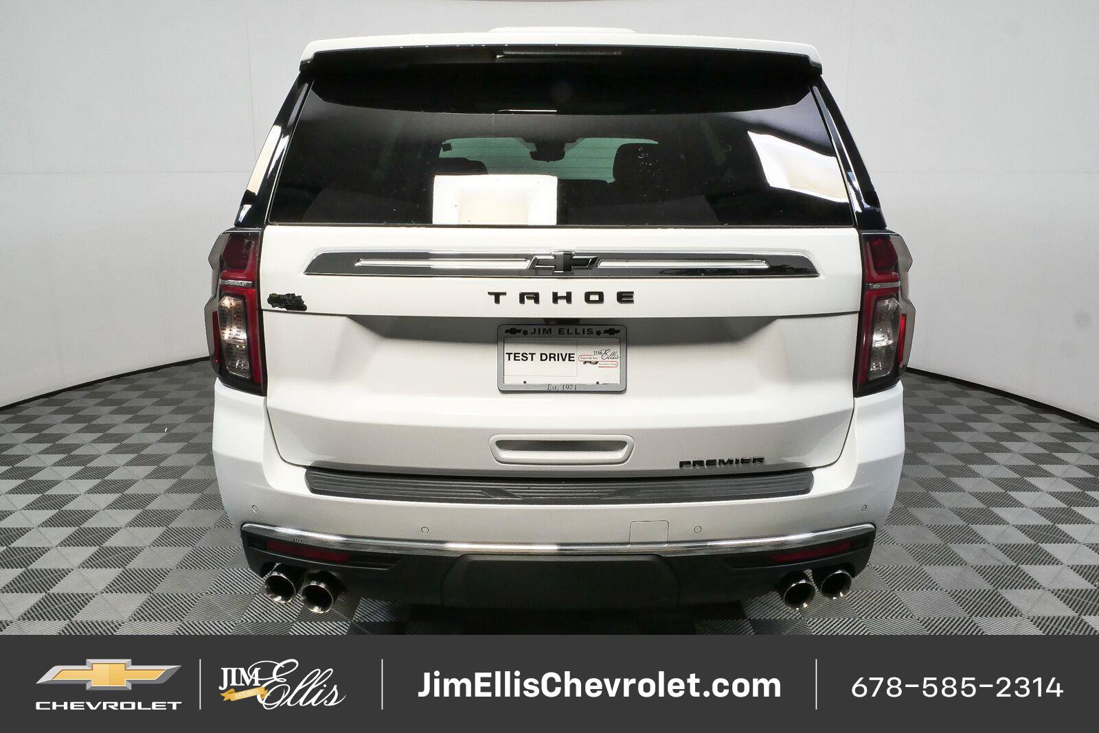 Used 2023 Chevrolet Tahoe Premier w/ Premium Package 2 AWD/4WD image 28