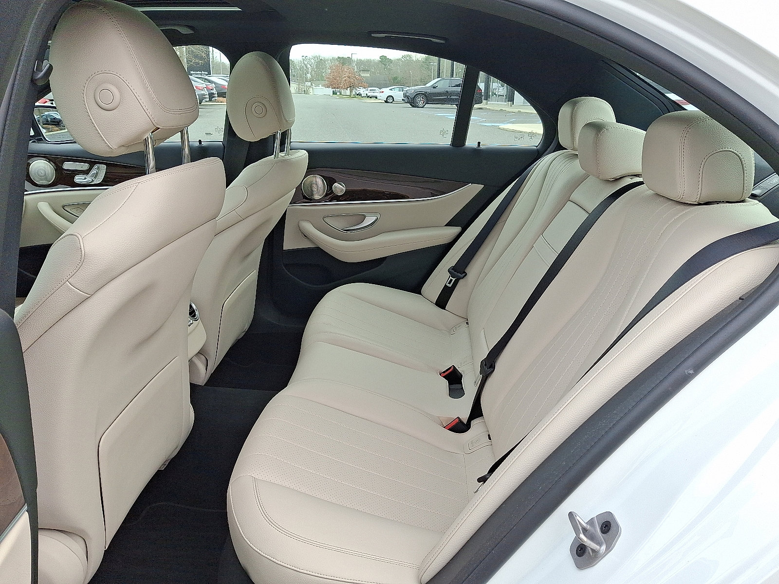 Certified 2023 Mercedes-Benz E 450 4MATIC image 10