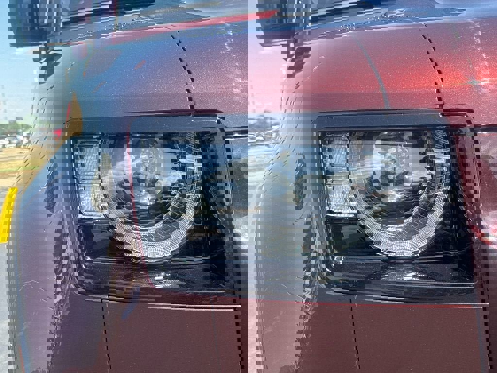 Used 2025 Land Rover Defender 110 Sedona Red Edition AWD/4WD image 12