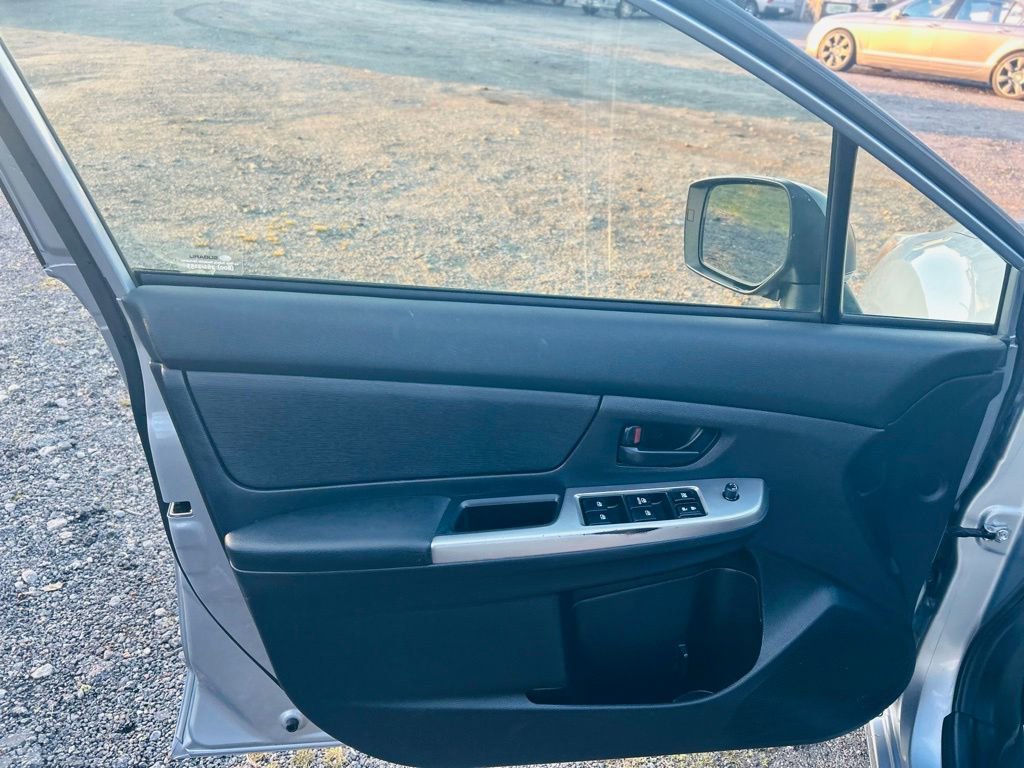 Used 2016 Subaru Impreza 2.0i image 14