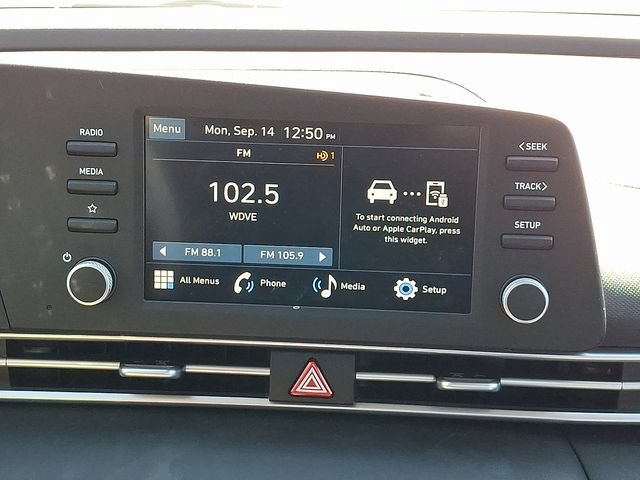 Certified 2026 Hyundai Elantra SE FWD image 16