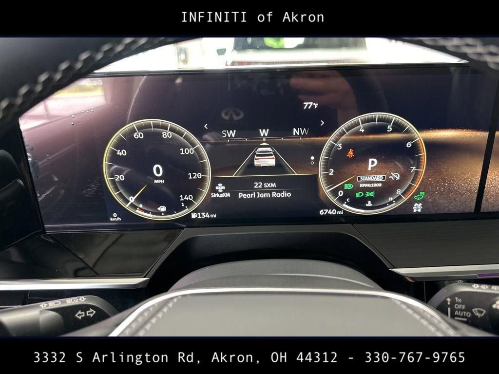 Certified 2025 INFINITI QX80 Sensory image 3