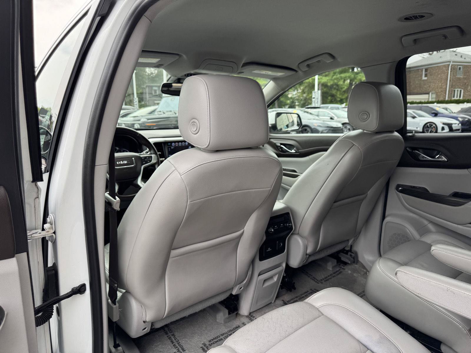 Used 2019 GMC Acadia SLT FWD image 26