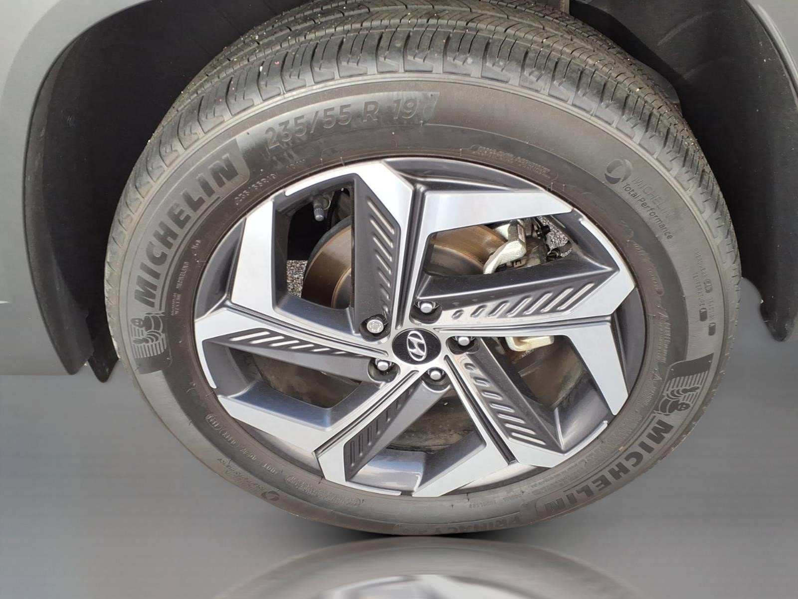 Used 2024 Hyundai Tucson Limited AWD/4WD image 7