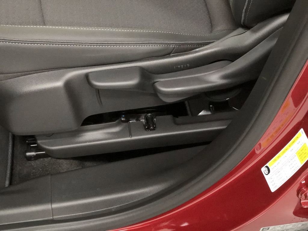 Used 2020 Buick Encore GX Preferred AWD/4WD image 12