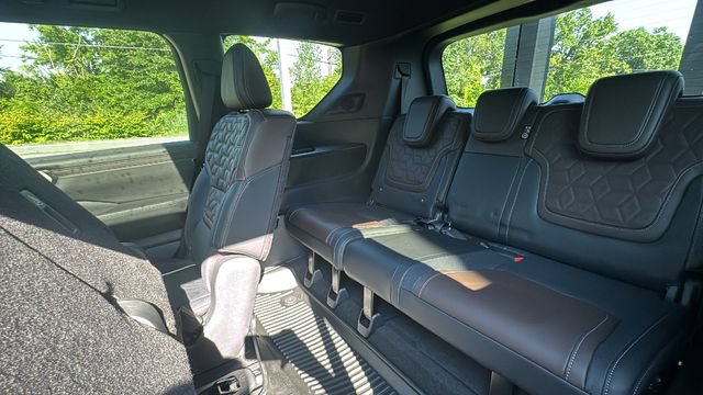 Used 2026 Nissan Armada Platinum AWD/4WD image 36
