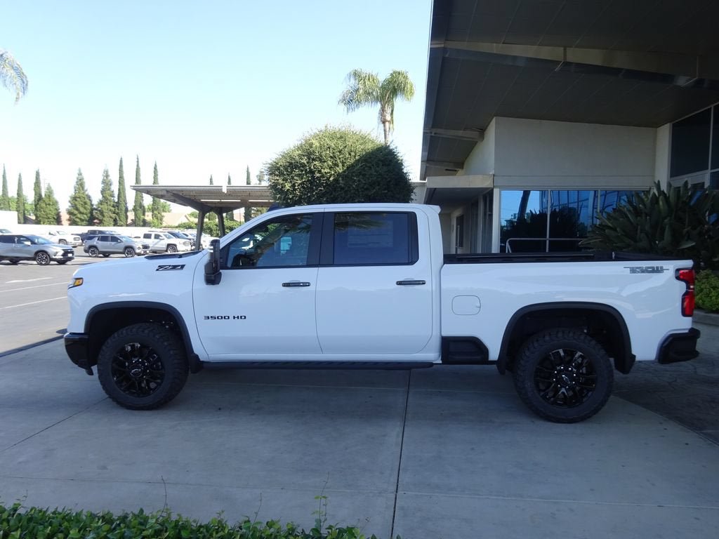 New 2026 Chevrolet Silverado 3500 LT w/ Trail Boss Package AWD/4WD image 4