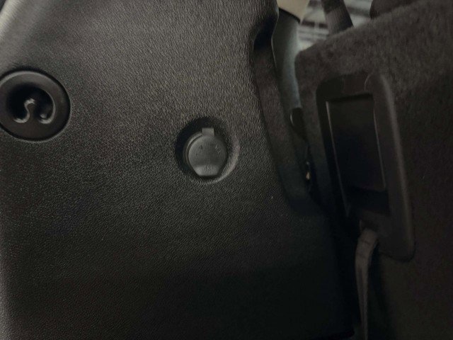 Used 2011 Buick Enclave CX image 41