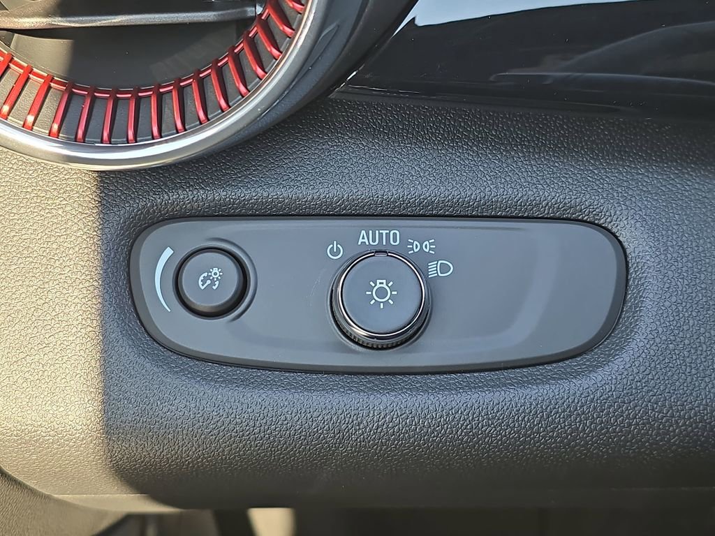 New 2026 Chevrolet Trax RS image 26