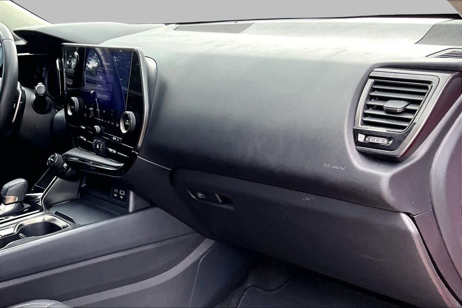 Used 2024 Lexus NX 250 FWD w/ Towing Package (2000 Lbs) image 19