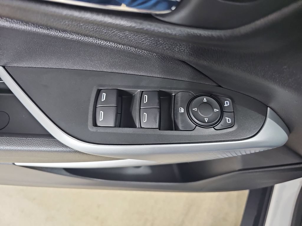 Certified 2024 Chevrolet Trax LS w/ LS Convenience Package FWD image 32