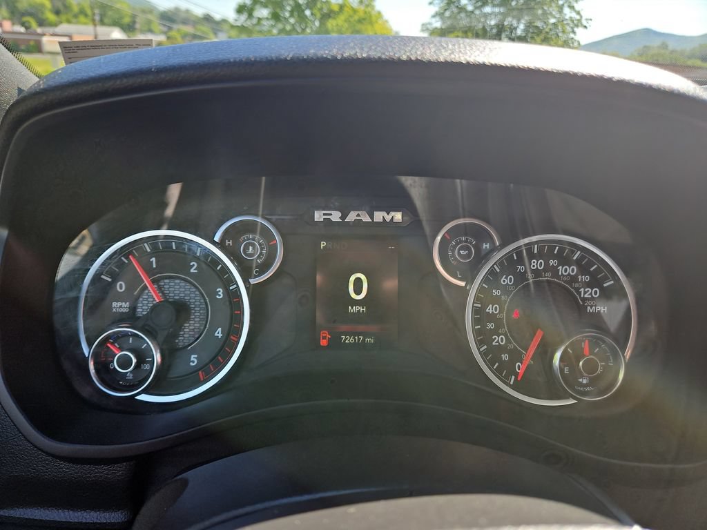 Used 2024 RAM 2500 Big Horn w/ Off Road Package AWD/4WD image 16