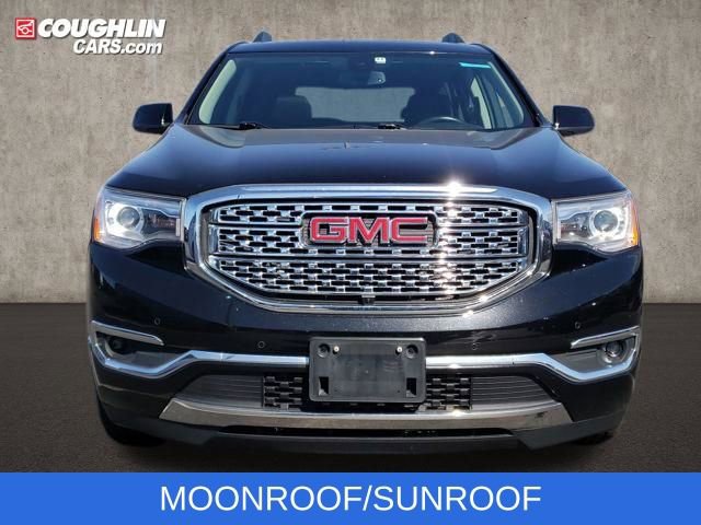Used 2017 GMC Acadia Denali w/ Technology Package image 3