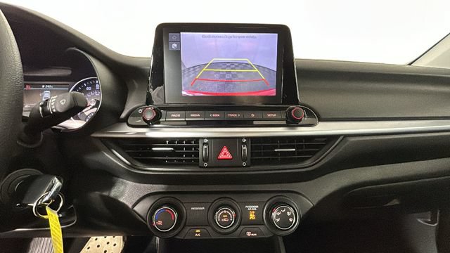 Used 2022 Kia Forte LXS FWD image 23