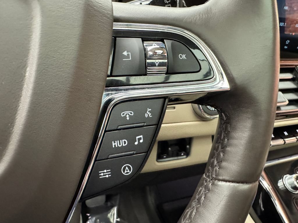 Used 2024 Lincoln Navigator L Reserve AWD/4WD image 17