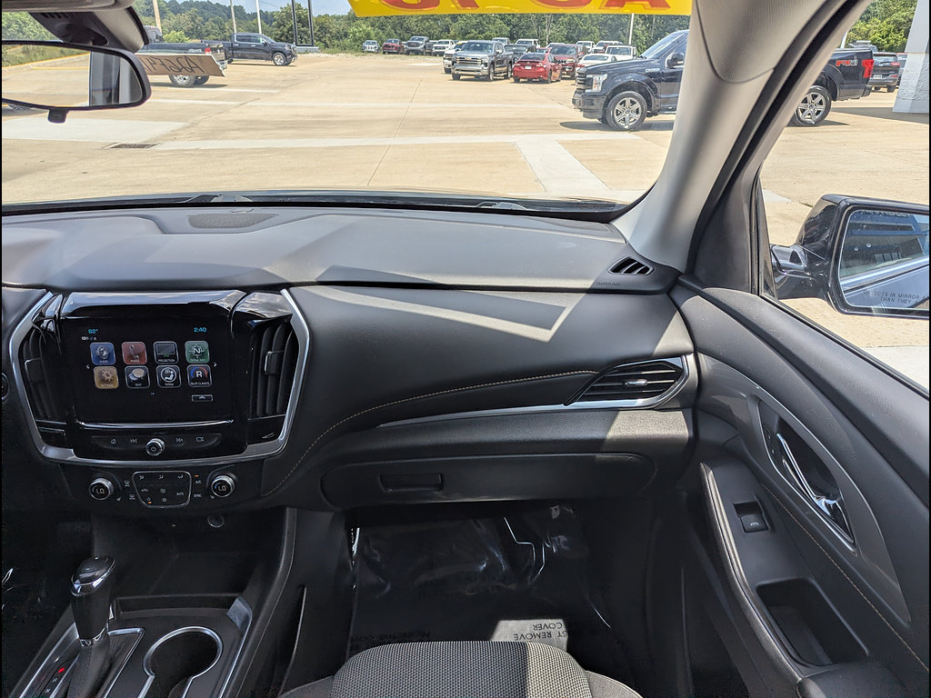 Used 2019 Chevrolet Traverse LT w/ LPO, Floor Liner Package AWD/4WD image 4