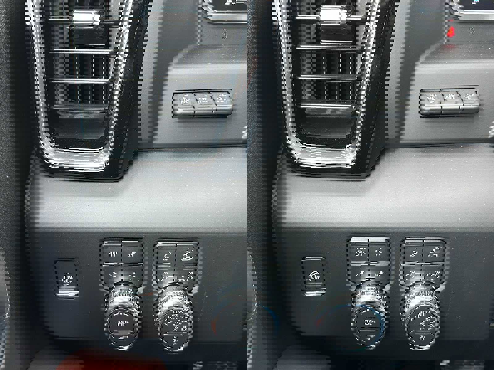 New 2026 GMC Sierra 2500 Denali Ultimate image 33