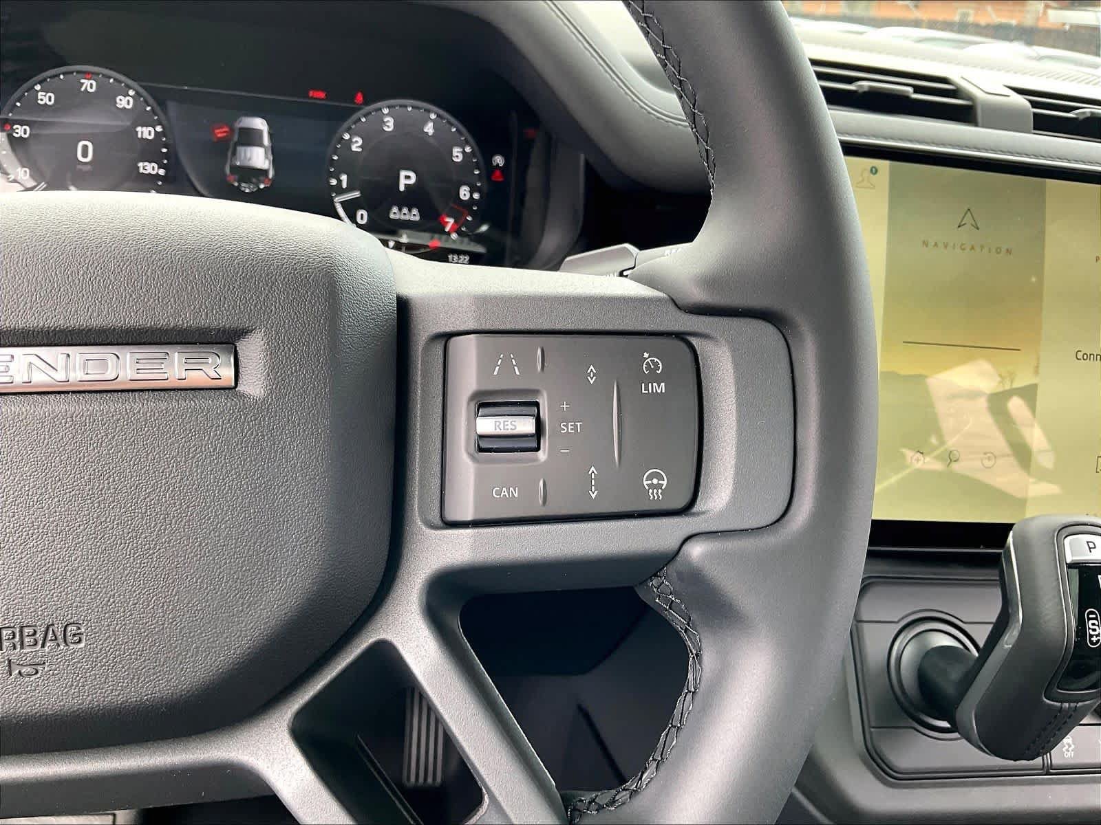 New 2026 Land Rover Defender 110 X-Dynamic SE AWD/4WD image 18