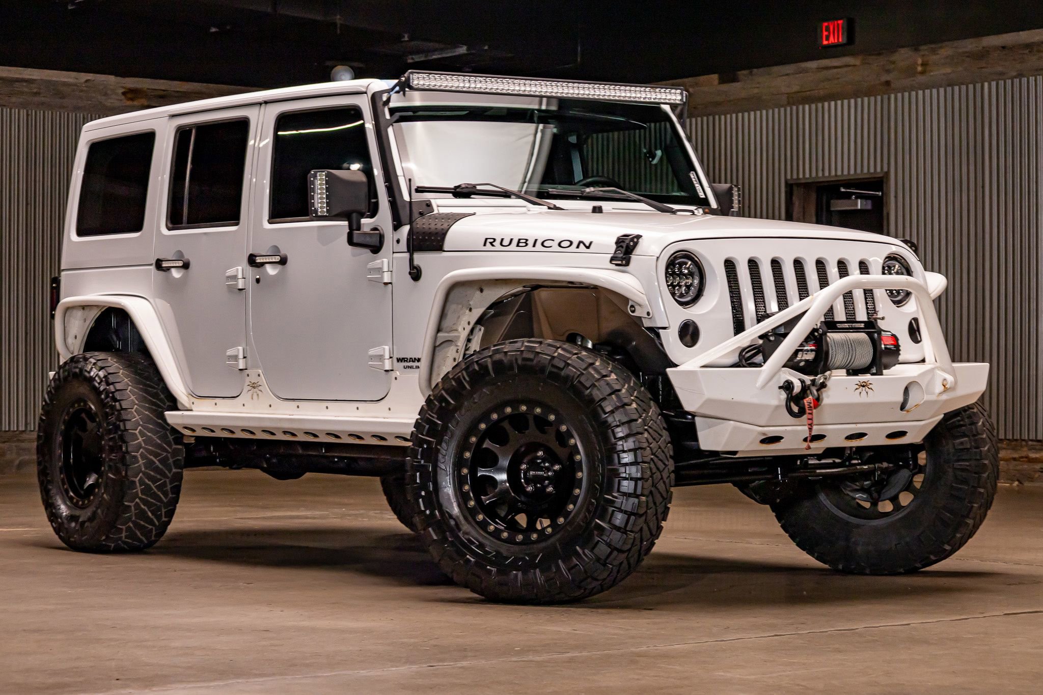 Used 2015 Jeep Wrangler Unlimited Rubicon w/ Connectivity Group
