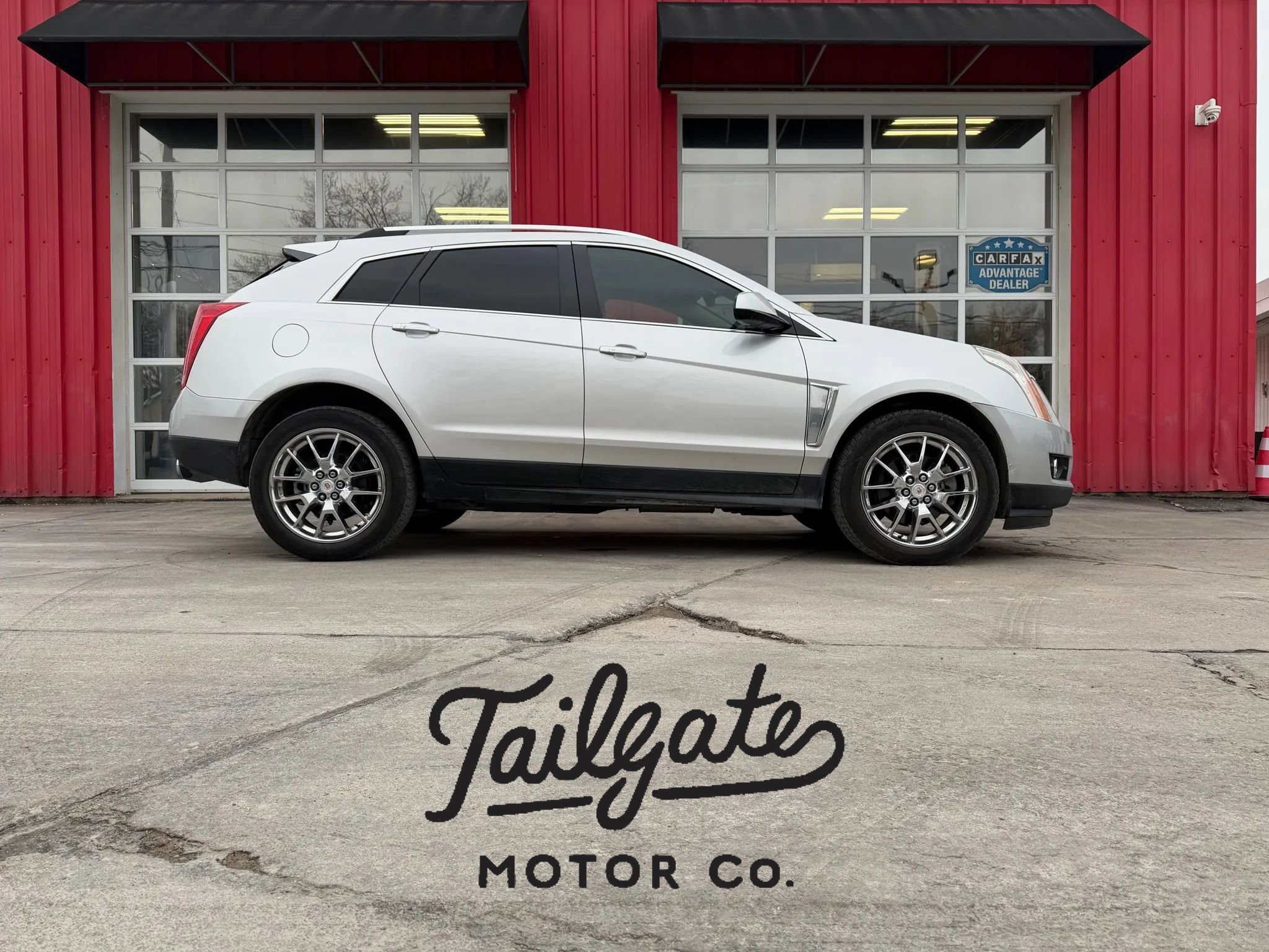 Used 2013 Cadillac SRX Luxury w/ Driver Awareness Package FWD image 1