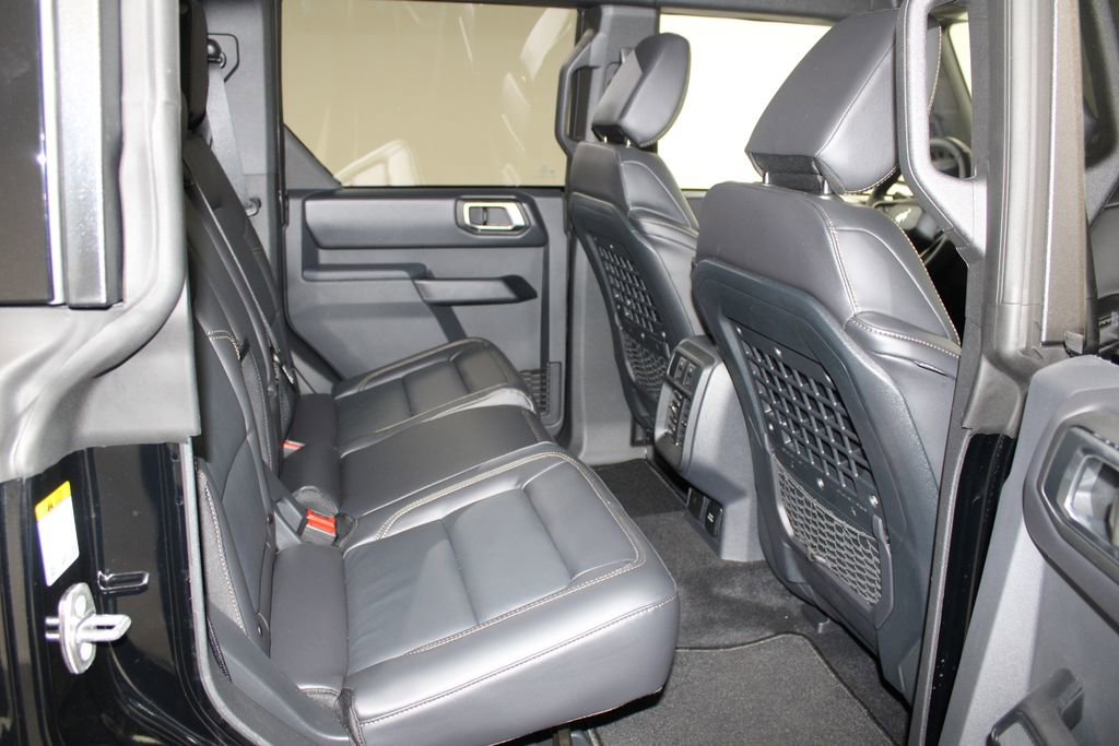 New 2025 Ford Bronco Badlands image 30