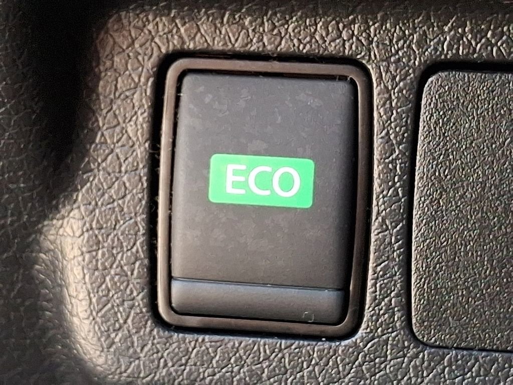 Used 2019 Nissan Sentra SV image 24