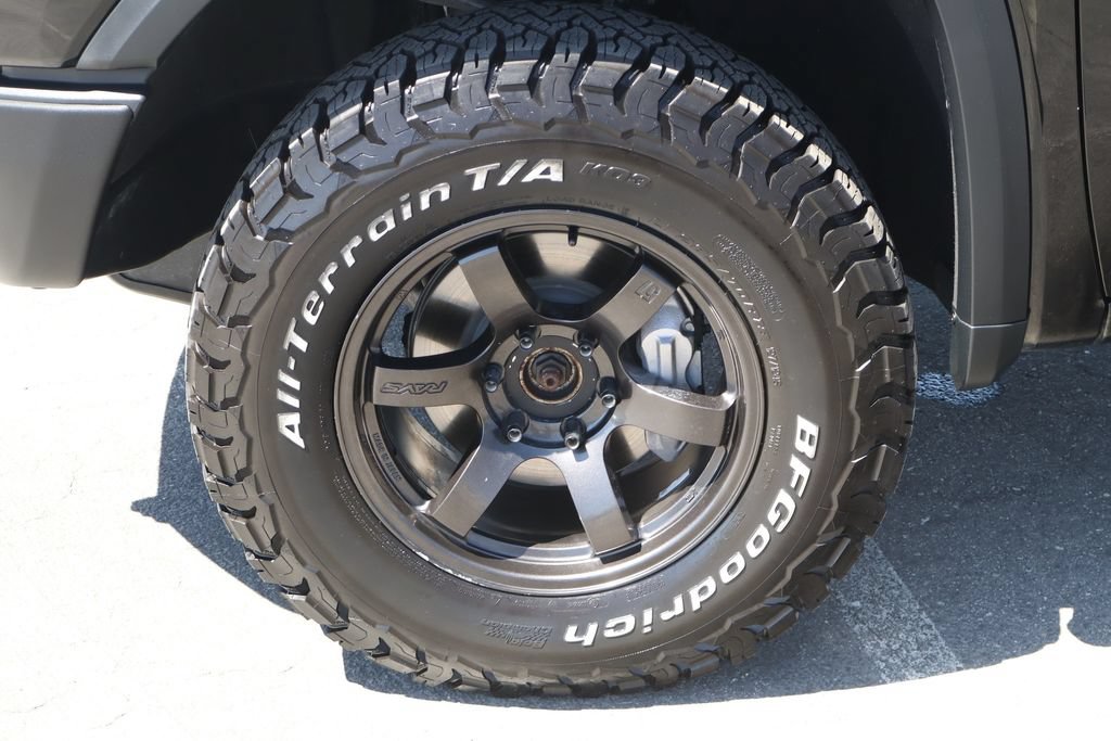 Used 2023 GMC Sierra 1500 AT4X AWD/4WD image 14