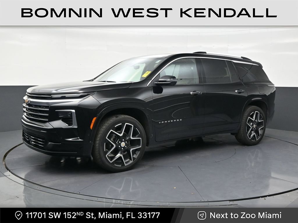 Used 2025 Chevrolet Traverse High Country image 1