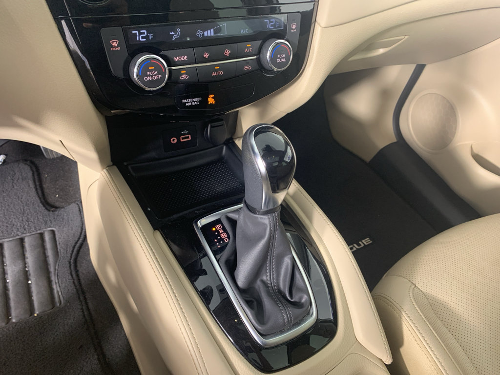 Used 2018 Nissan Rogue SL w/ Premium Package FWD image 24