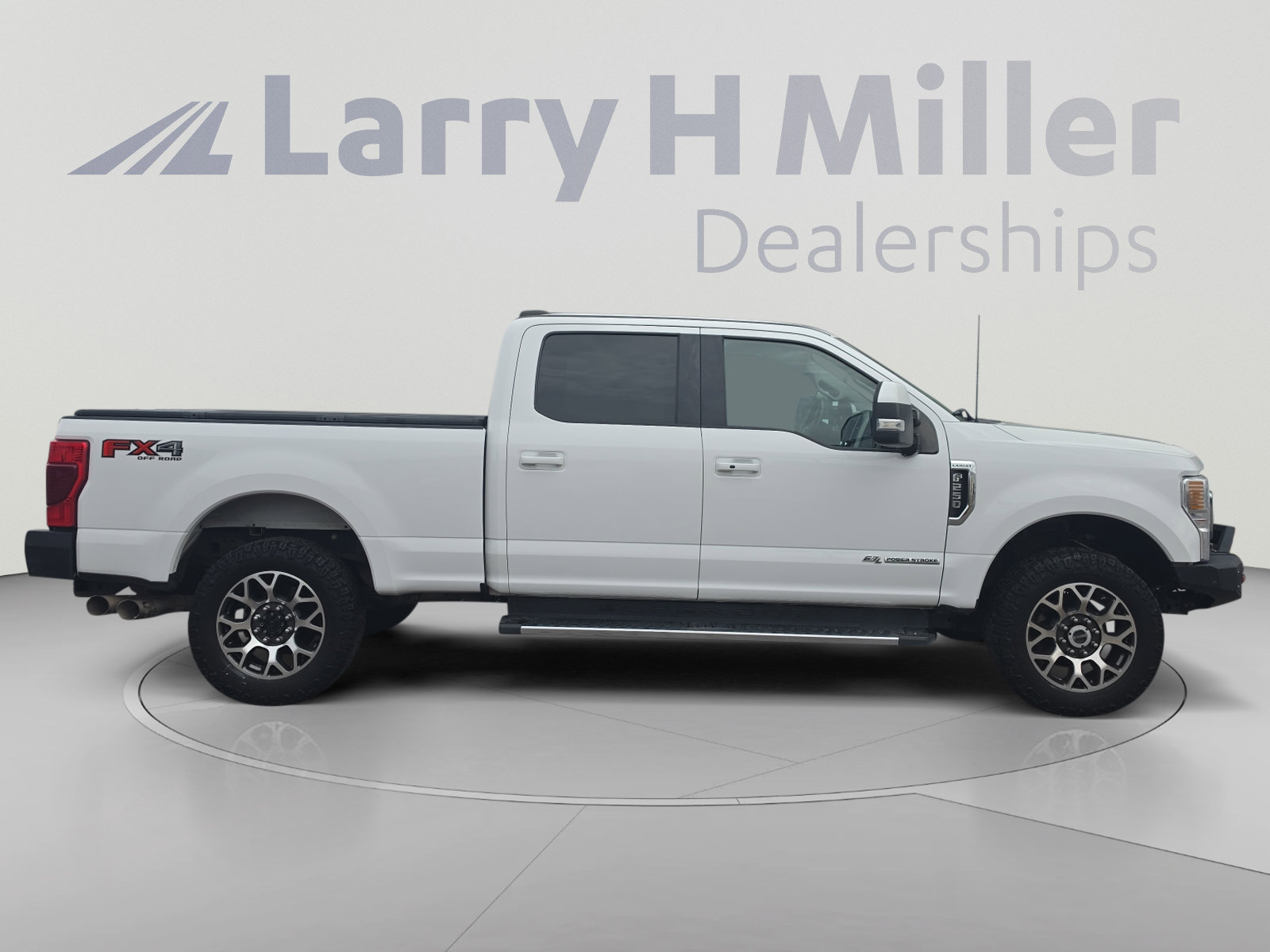Used 2020 Ford F250 Lariat w/ Lariat Ultimate Package AWD/4WD image 6