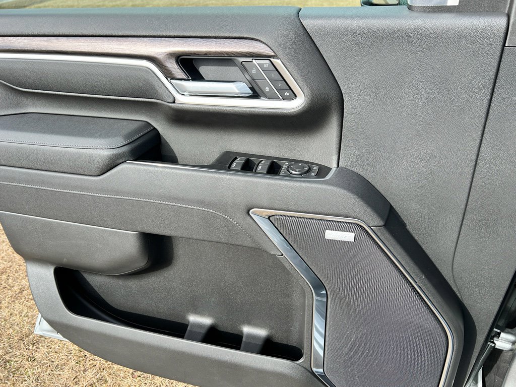 New 2026 Chevrolet Silverado 2500 LTZ w/ Trail Boss Package image 13