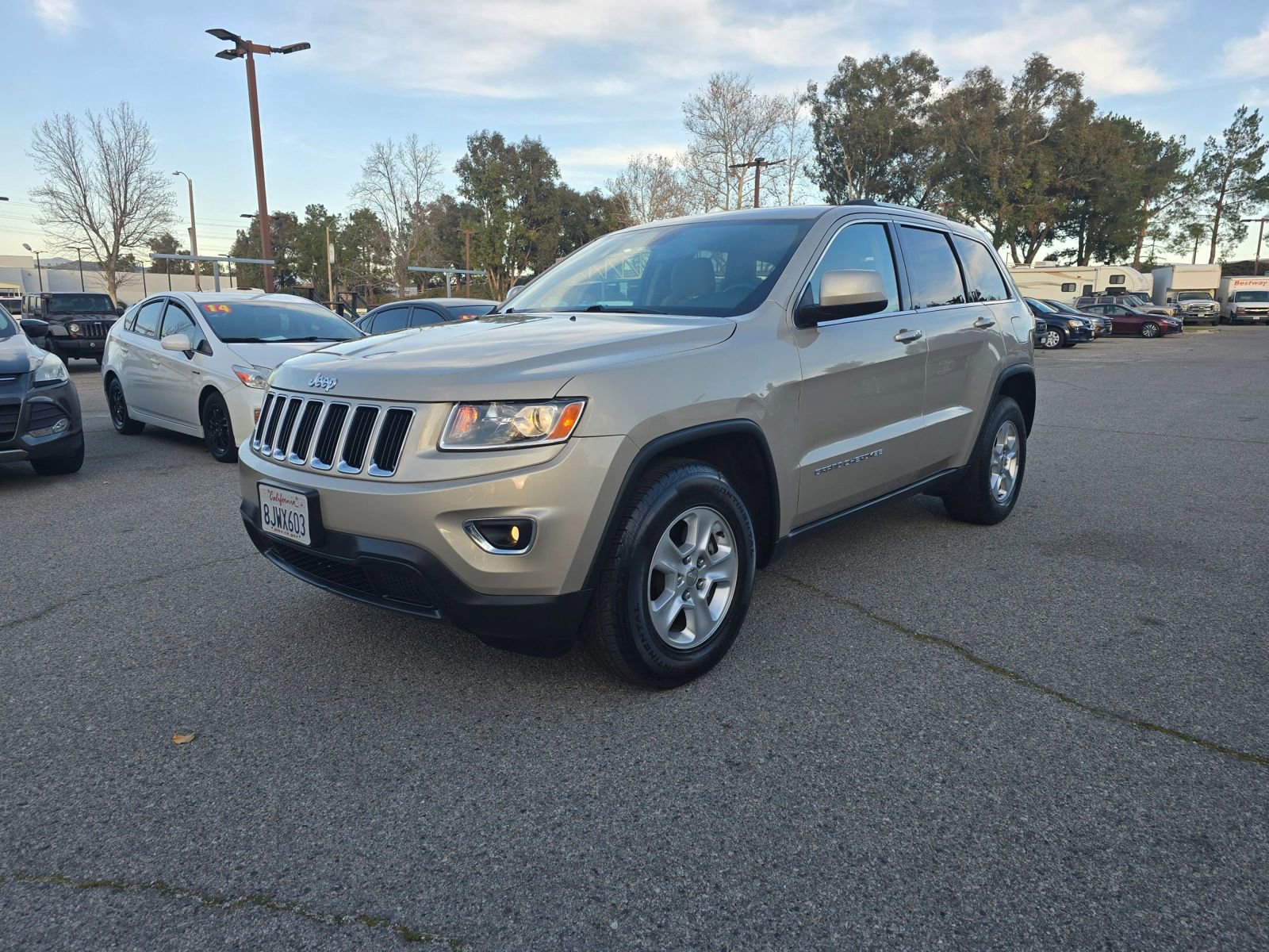 Used 2014 Jeep Grand Cherokee Laredo w/ Quick Order Package 23E RWD image 1