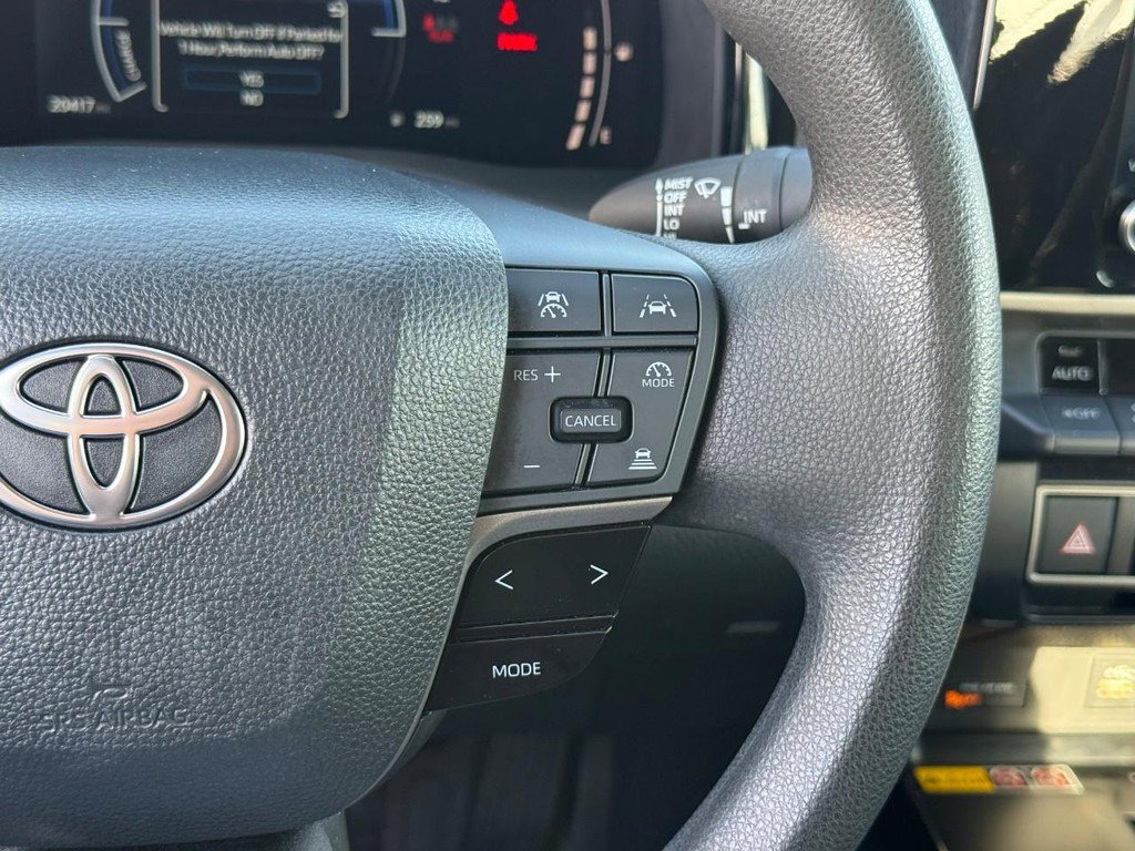 Certified 2025 Toyota Camry LE image 21