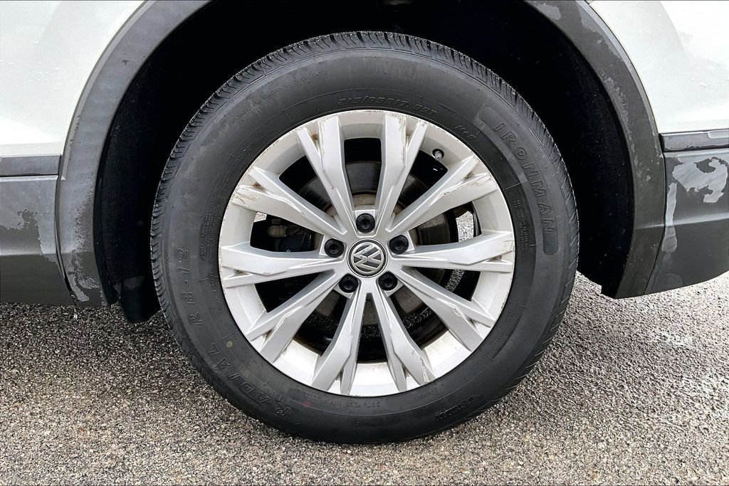 Used 2019 Volkswagen Tiguan SE image 9