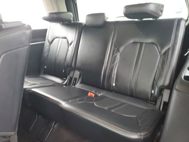 Used 2019 Ford Expedition Platinum image 29
